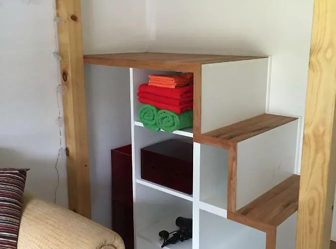 Atlantic 'crow's Nest' Apartment *